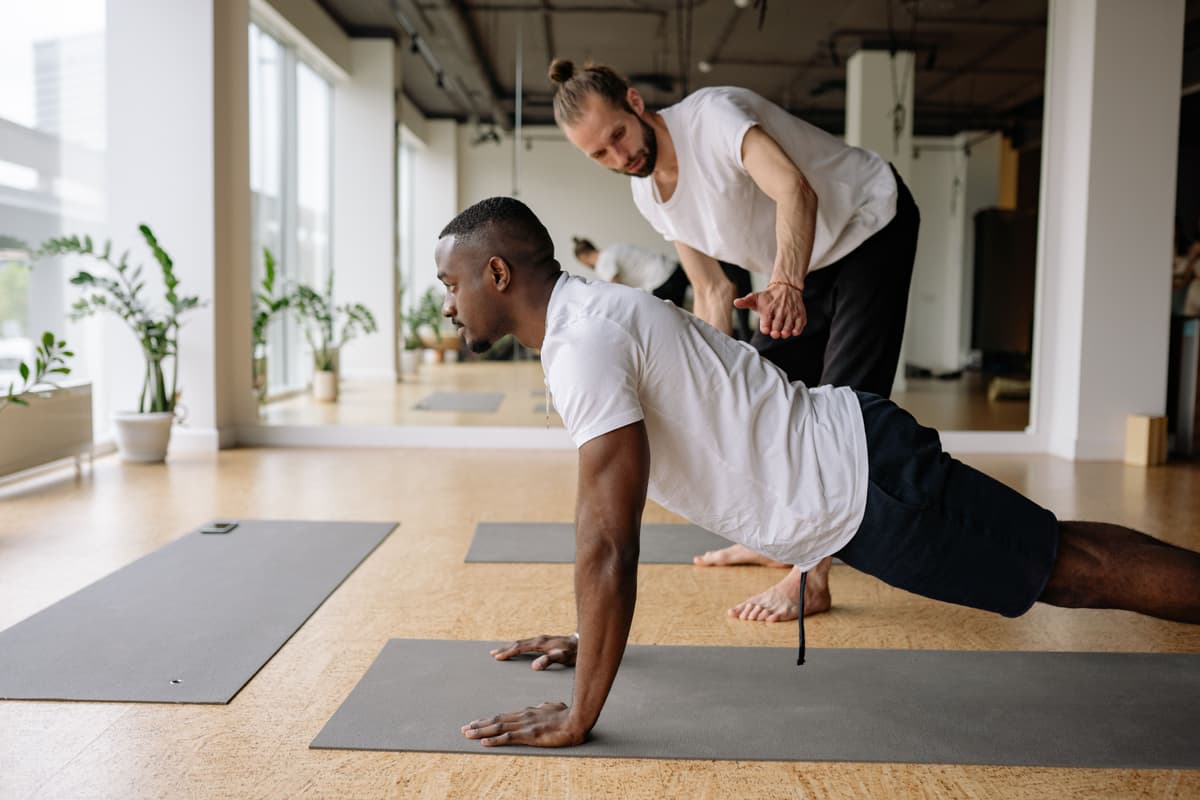 Yoga eğitmeni portresi